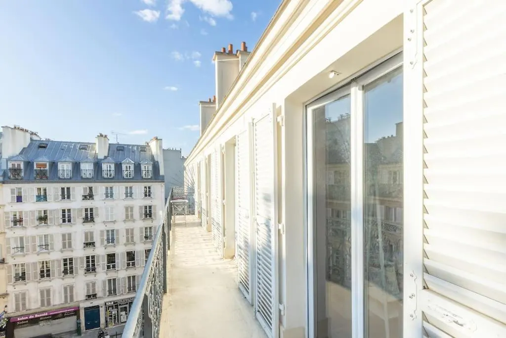 Beautiful Flat 3 Bedrooms In 9Th Arrondissement Paris France