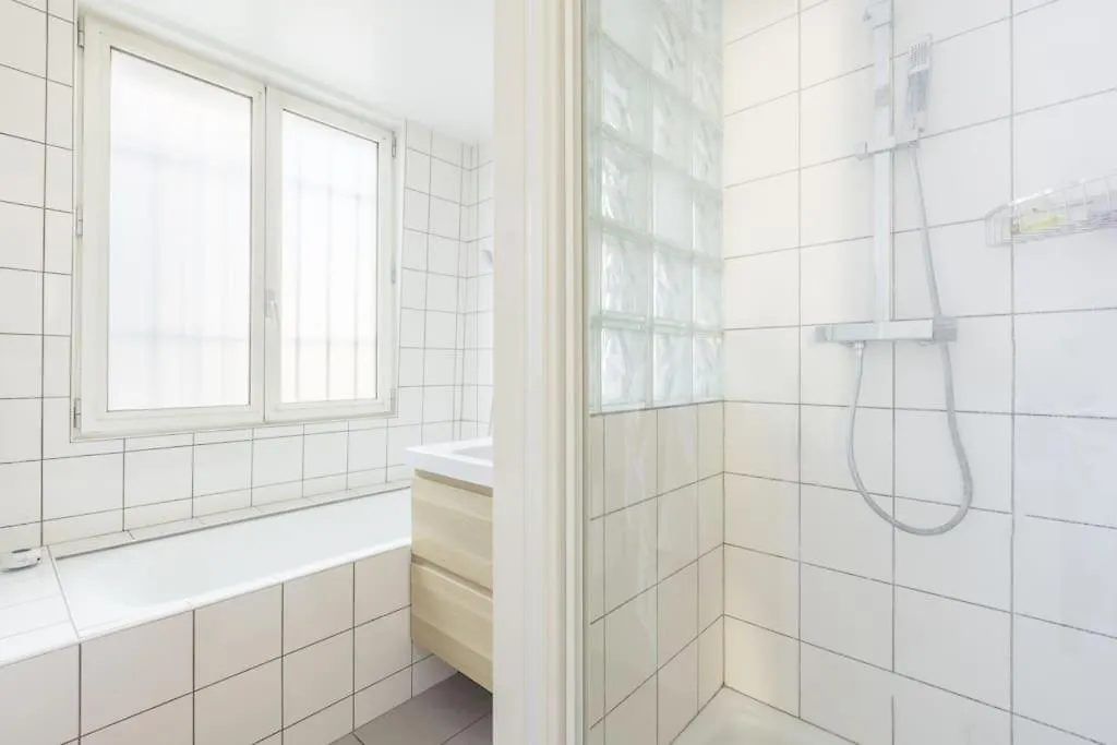 Beautiful Flat 3 Bedrooms In 9Th Arrondissement 巴黎